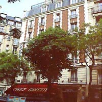 4 photo hotel ATEL ROMA SACRE COEUR, Paris, France