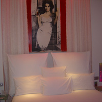 3 photo hotel MURANO RESORT PARIS, Paris, France