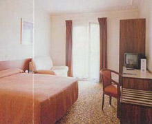 2 photo hotel IBIS PARIS TOUR MONTPARNASSE, Paris, France