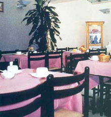2 photo hotel ATEL LITTLE HOTEL, Paris, France