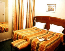 2 photo hotel BEST WESTERN AU TROCADERO, Paris, France