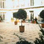 4 photo hotel LE CLARIDGE CHAMPS ELYSEES, Paris, France