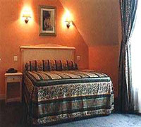 2 photo hotel ATEL LOUVRE SAINTE ANNE, Paris, France