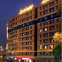 Hotel SUITEHOTEL PARIS LA CHAPELLE, Paris, France