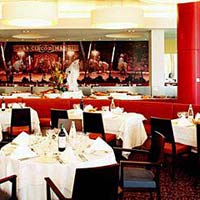 3 photo hotel HOLIDAY INN DISNEYLAND PARIS -MARNE LA V, Paris, France