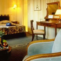 2 photo hotel BW PREMIER BRADFORD ELYSEES, Paris, France