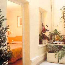 2 photo hotel ATEL VENDOME ST.GERMAIN, Paris, France