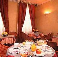 3 photo hotel MERCURE PARIS HAUSSMANN 3*, Paris, France