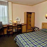 3 photo hotel CAMPANILE BUSSY ST GEORGES, Paris, France