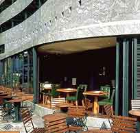 2 photo hotel L HOTEL SQUARE, Paris, France