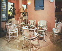 Hotel ABOTEL PRINTANIA MAILLOT, Paris, France