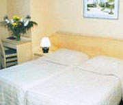 Hotel QUALITY HOTEL OPERA SAINT LAZARE, Paris, France