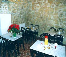 3 photo hotel ATEL POINTE RIVOLI, Paris, France