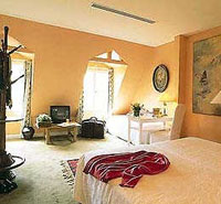 2 photo hotel LE TOURVILLE HOTEL, Paris, France