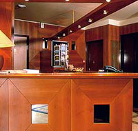 2 photo hotel PAVILLON BERCY GARE DE LYON, Paris, France